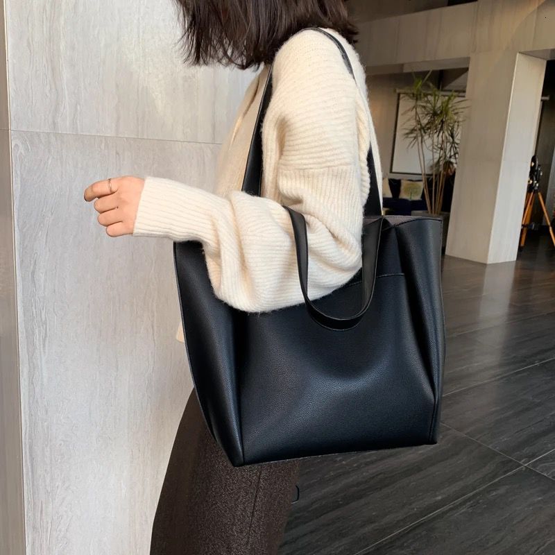 MOST SELLING TOTE BAG