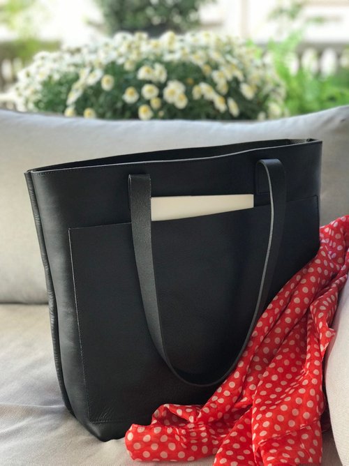 GIFT TOTE BAG
